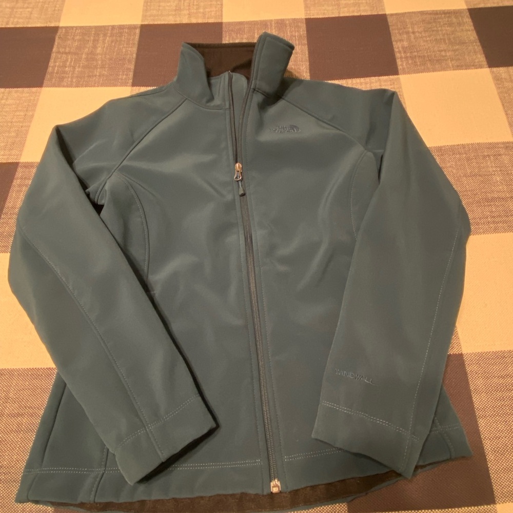 The North Face Women’s Jacket size SMALL EUC